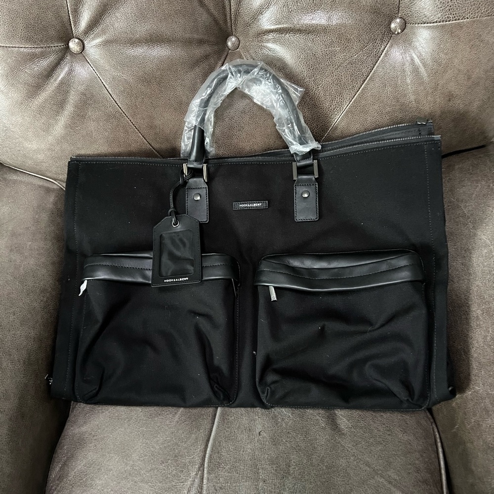Hooks and Albert Garment Weekender